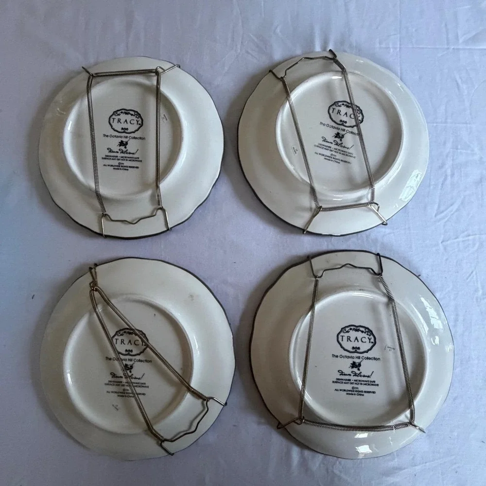Tracy The Octavia Hill Collection‎ Red Floral Salad Plates Set of 4 Gold Rim 8